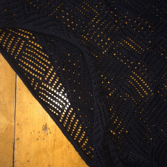 BCBG Sweater Poncho NWOT - Picture 4 of 5